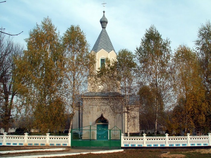 церква у селі Крикливець фото