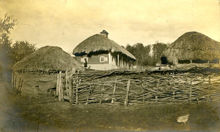 хатки під соломою фото
