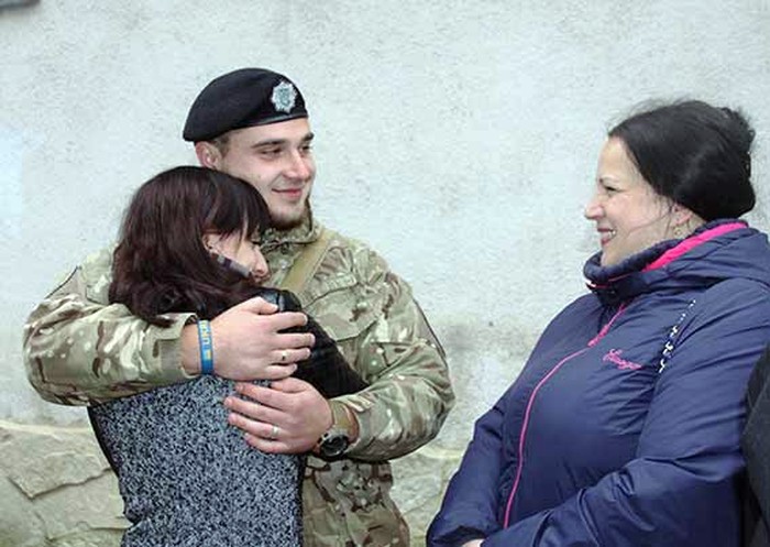 поліцейські повернулися із зони АТО фото