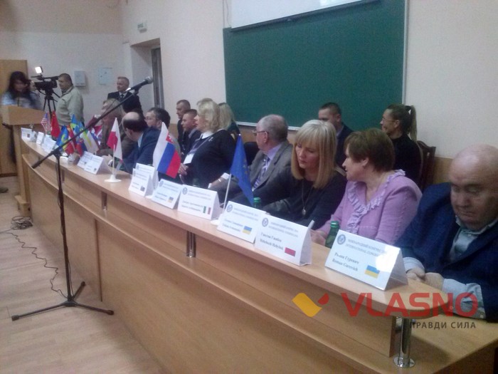 встановлення пандуса в педагогічному університеті фото