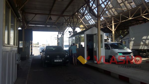 Як Чак, Бархан та «зелені берети» пильнують водний кордон України на Вінниччині 