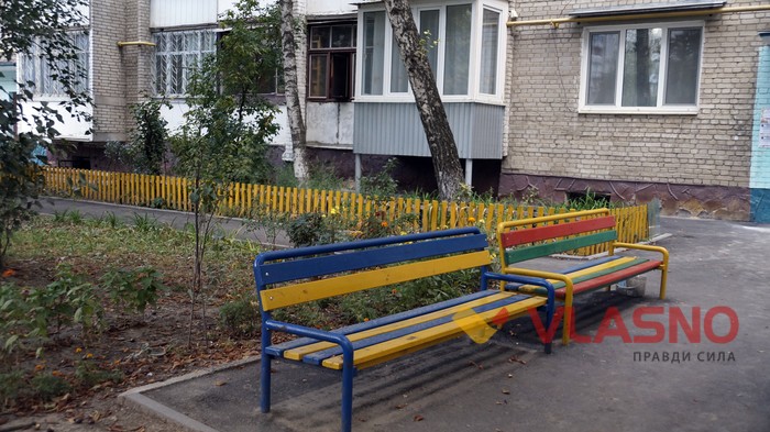 лавочки у дворах фото