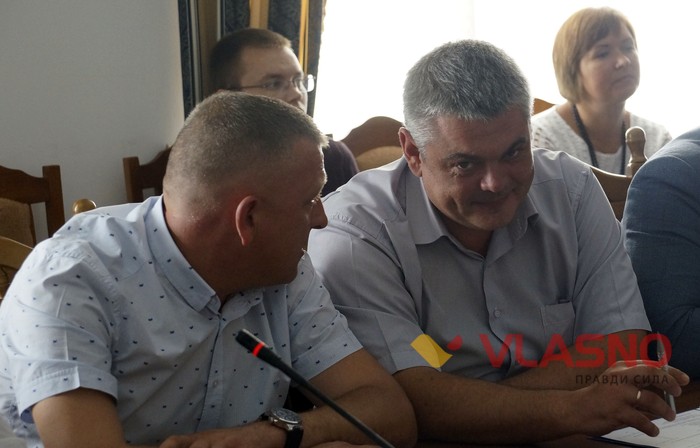 Анатолій Олійник