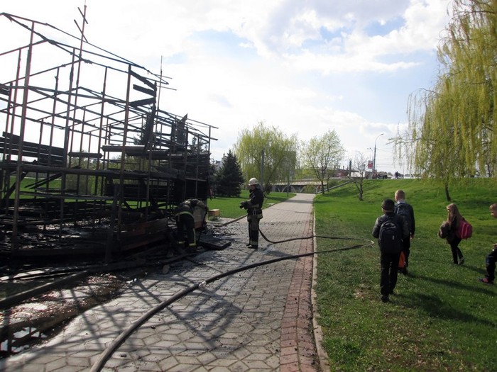 пожежа на набережній у Вінниці фото