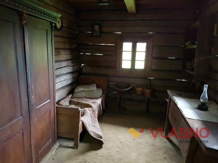 Музей під відкритим небом в Ужгороді фото