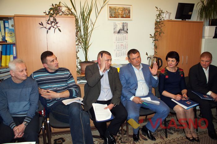 депутат облради виправдовується за образи фото