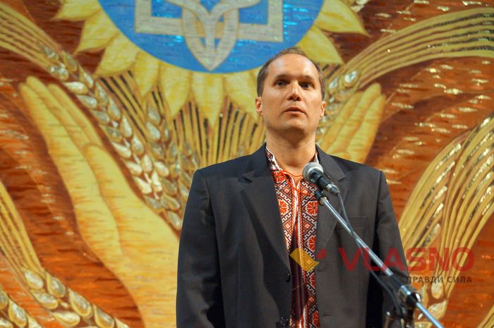 вручення у Вінниці нагороди Народний Герой України фото