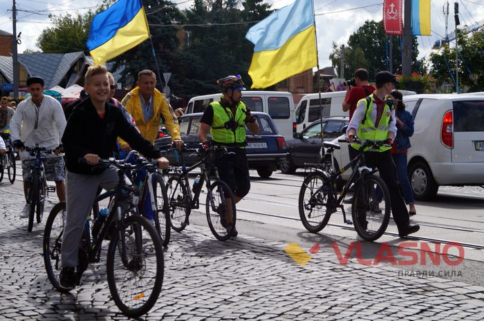 велопробіг на День Незалежності у Вінниці фото