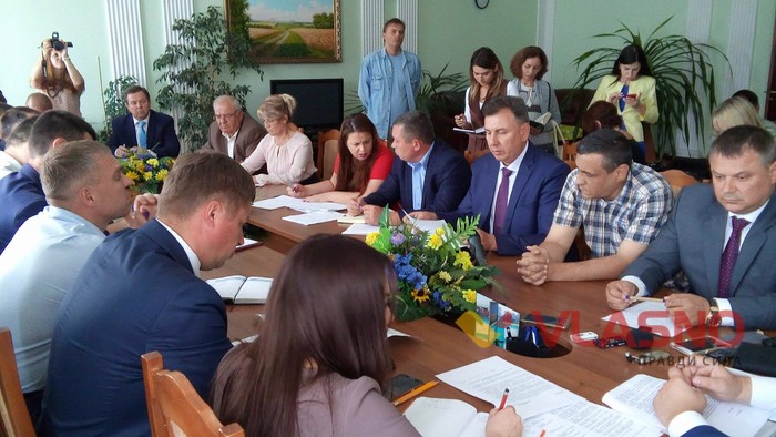 обговорення антирейдерського штабу у Вінниці фото