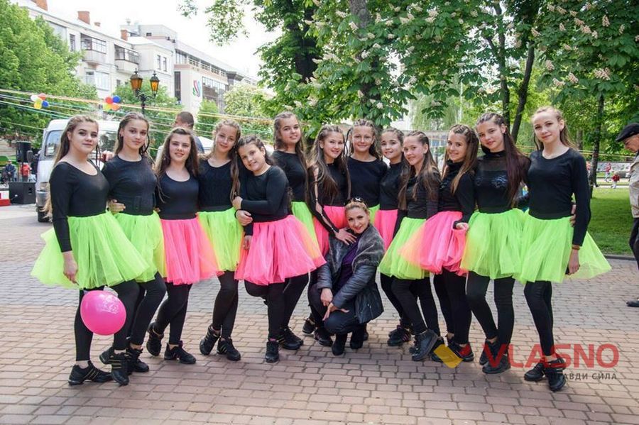 Учні танцювальної школи