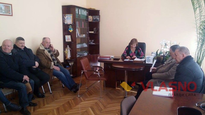протест пенсіонерів-міліціонерів у Вінниці фото