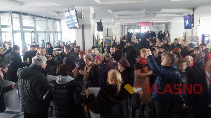 протест у холі Вінницької міської ради фото