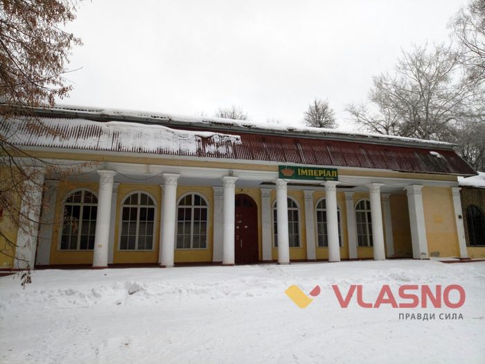 Вінничани читали вірші про Леніна на рисовому зерні 