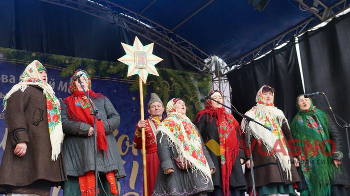 фестиваль "Різдвяне диво" у Вінниці фото