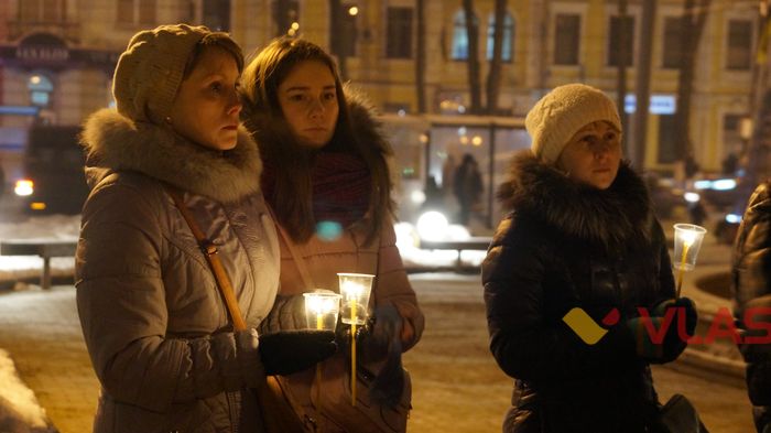 242 дні оборони: вінничани вшанували захисників Донецького аеропорту 