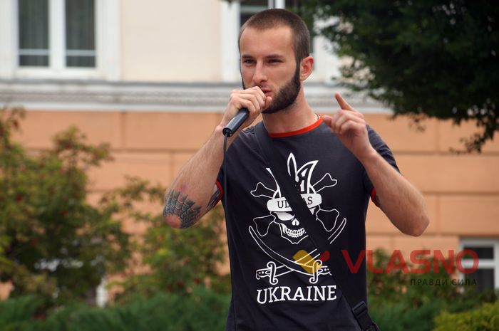 Денис Котов фото