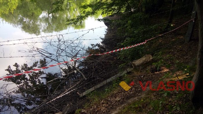 озеро у Вінниці загородили фото
