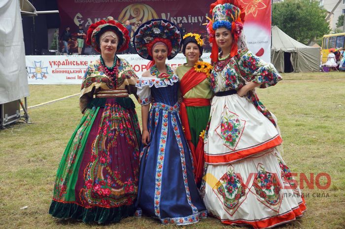 фестиваль "Живий вогонь" у Хмільнику фото