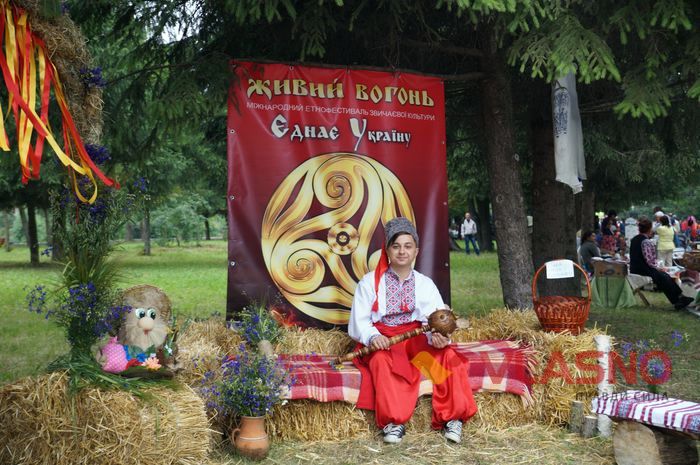 фестиваль "Живий вогонь" у Хмільнику фото
