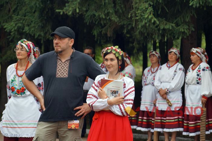 народні колективи на фестивалі "Живий вогонь" фото