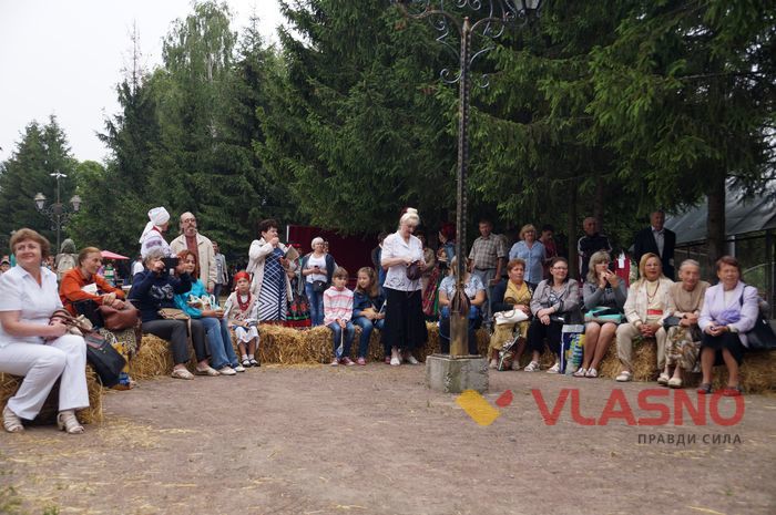 народні колективи на фестивалі "Живий вогонь" фото