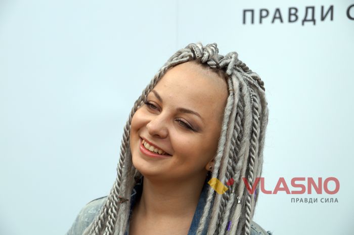«Українська Ledy Gaga» родом із Вінниччини додала епатажу етнофестивалю у Хмільнику 