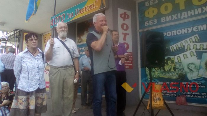 Із «вождя» на «Кобзаря»: вінницькому Леніну хочуть подарувати нове життя 