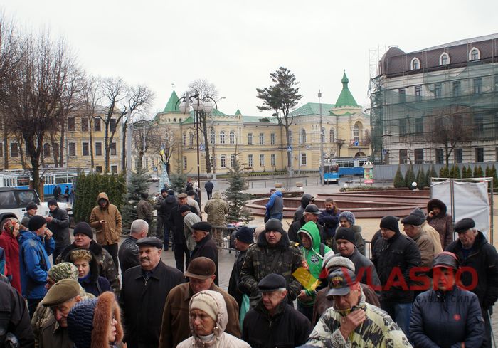 «Розвалити економіку ДНР» вимагатимуть від депутатів вінницькі активісти