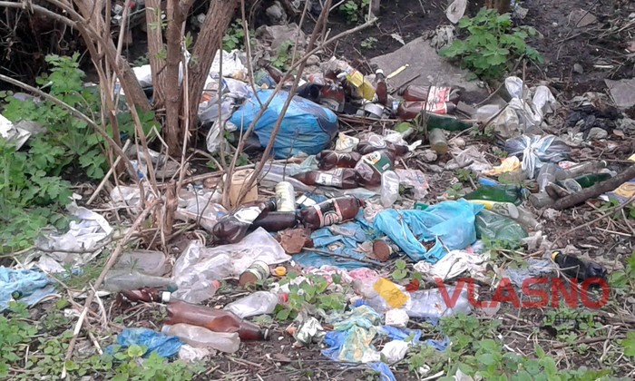 сміттєзвалище на Старому місті у Вінниці фото