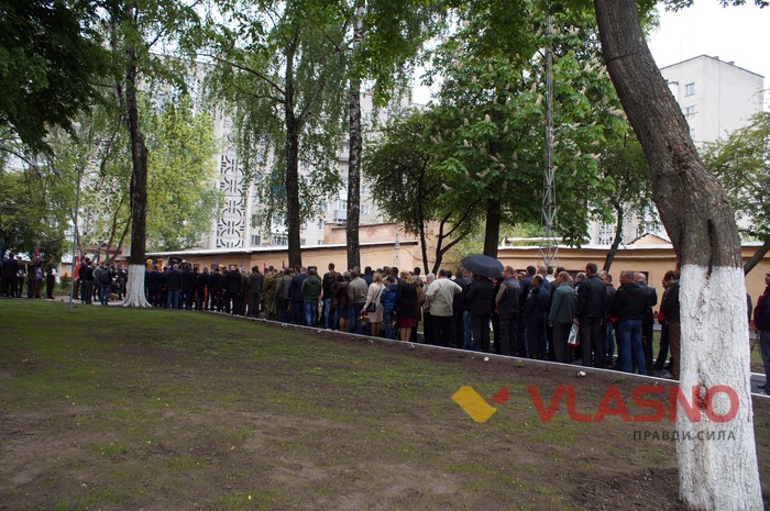меморіал загиблим нацгвардійцям у Вінниці фото