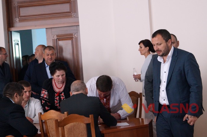 голосування за звільнення Щербаківської фото