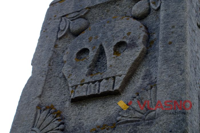 На кордоні із Молдовою на Вінниччині збереглися родинні усипальниці польських шляхтичів