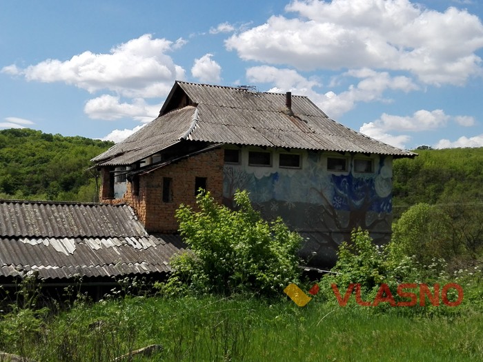 етномузей Альошкіна у селі Букатинка Чернівецького району фото