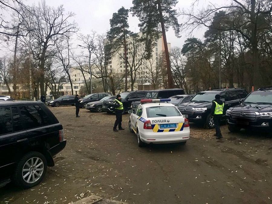 затримання кримінальних авторитетів фото