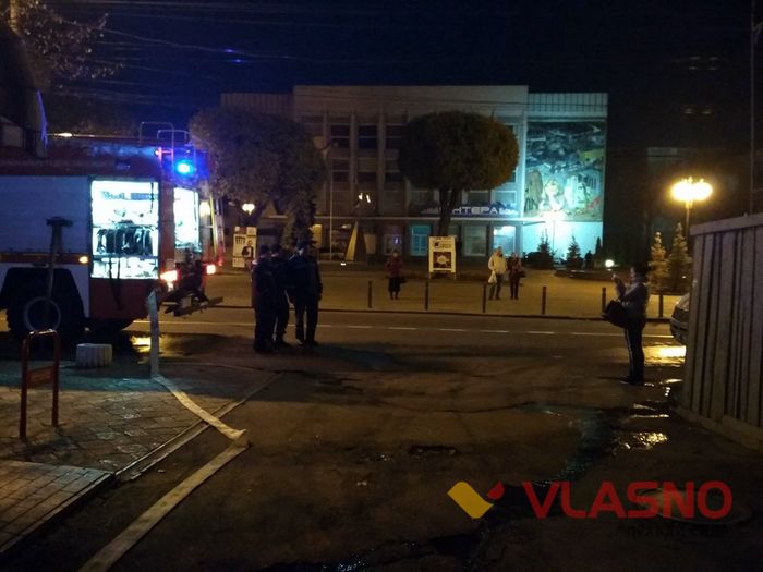 пожежа театральна вінниця фото