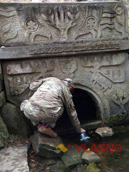 трипільський борщ Кузьми Федченка фото