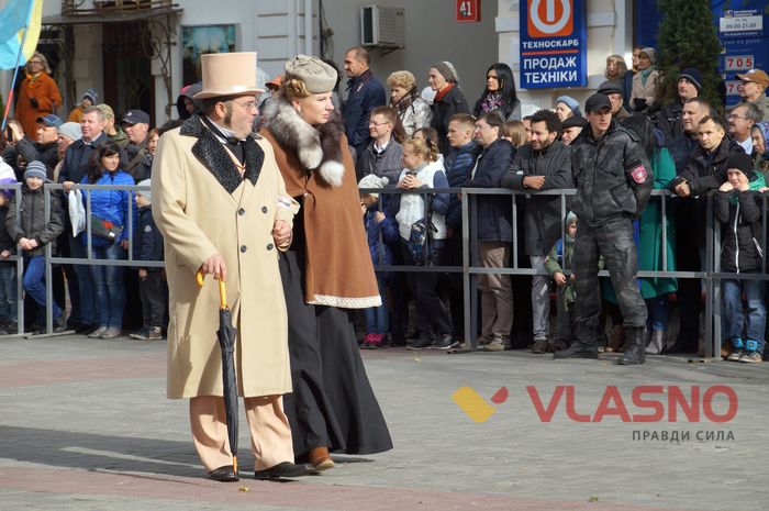 Вибухи, постріли та епічні баталії: у Вінниці «билися» чотири «армії»