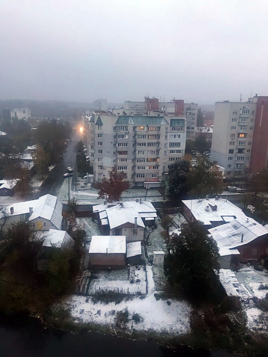 сніг у Чернігові фото