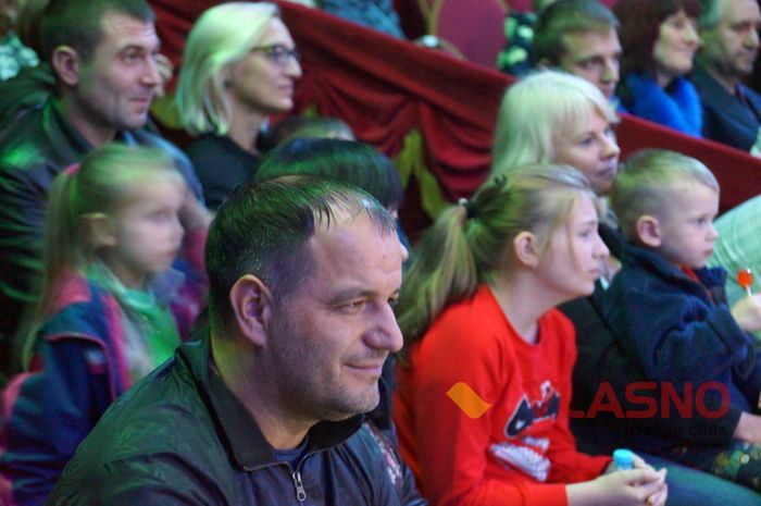 цирк Кобзов у Вінниці фото