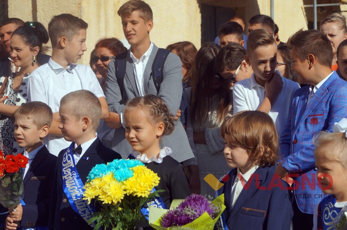 свято першого дзвоника у Вінниці фото
