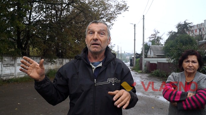 сміттєзвалище під будинком у Вінниці фото