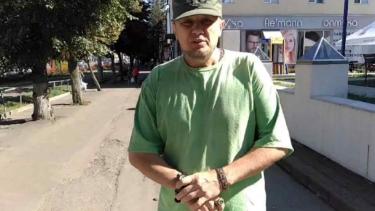 У Вінниці невідомий у тролейбусі погрожував атовцю ножем (ВІДЕО)