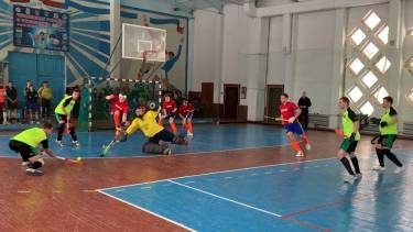 Вінницькі клуби піднялися на вершину чоловічого чемпіонату України з індорхокею