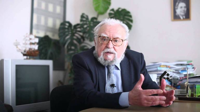 Помер відомий український філософ Мирослав Попович