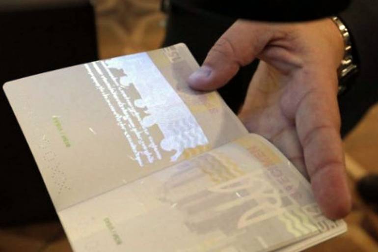 В Україні запровадять електронні візи
