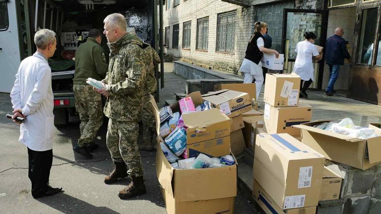 В луганські медичні заклади передали гуманітарну допомогу вартістю 300 тисяч гривень