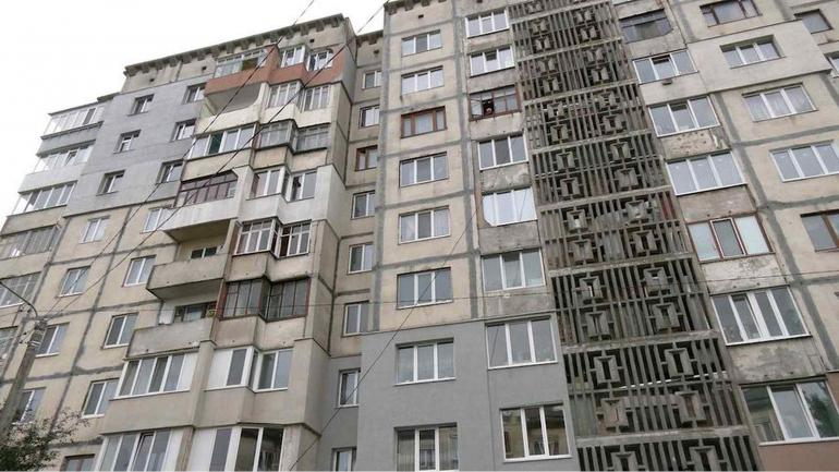 Мешканці вінницької багатоповерхівки сидять без опалення через смерть сусіда