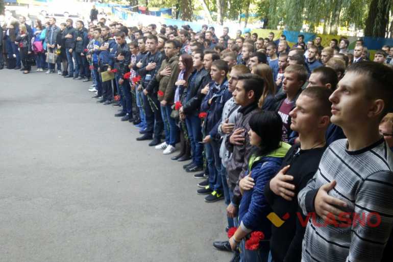 відкриття дошки Юрієві Бабко фото