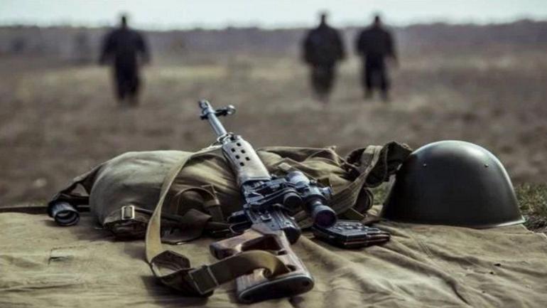 Російські окупанти на Донбасі поранили українського військового
