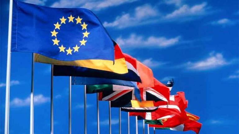 Країни ЄС можуть взяти на себе відновлення Донбасу